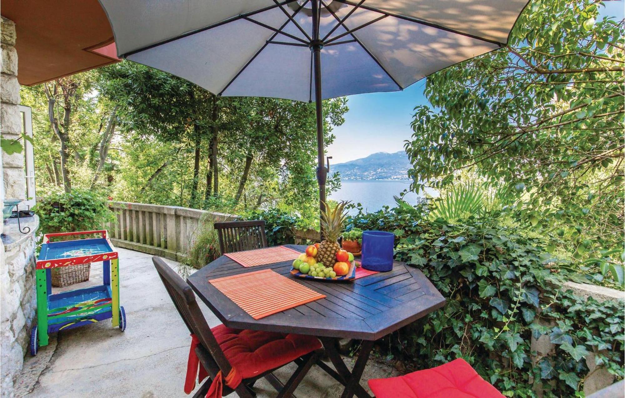 Gorgeous Apartment In Rijeka With House Sea View מראה חיצוני תמונה